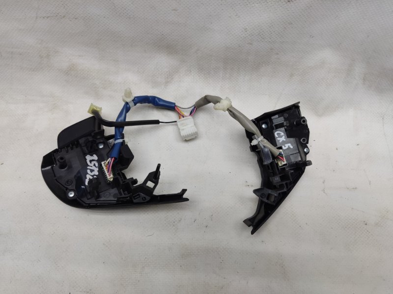 Кнопки на руль CX-5 (KE) 11-17