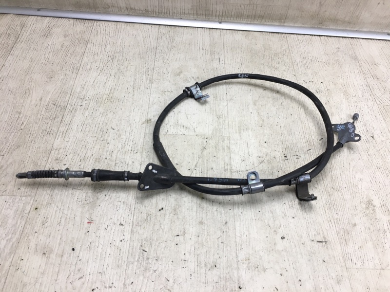 Трос стояночного тормоза правый SONATA YF 10-14 2012 YF 2.4 G4KK Трос стояночного тормоза правый SONATA YF 10-14 2012 YF 2.4 G4KK