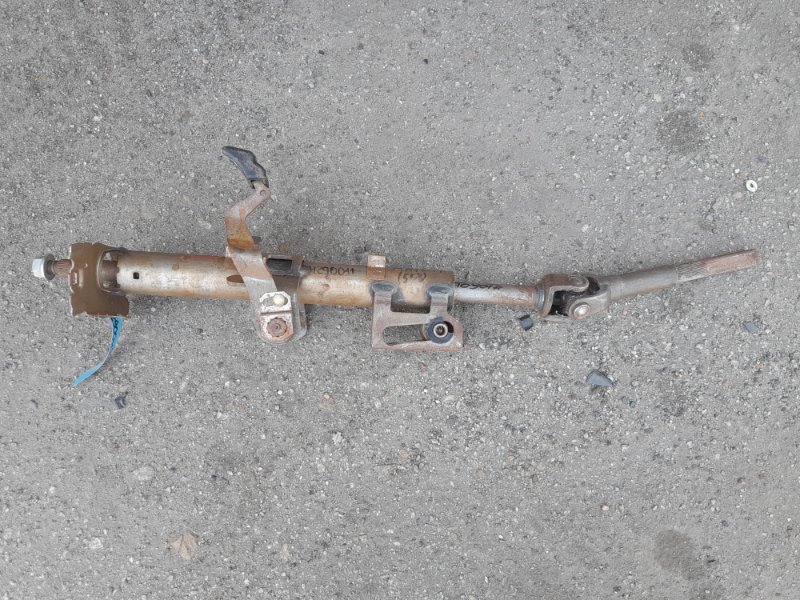 Рулевой вал MATRIX 02-08 2005 ZZE132 1.8L 1ZZ-FE Рулевой вал MATRIX 02-08 2005 ZZE132 1.8L 1ZZ-FE