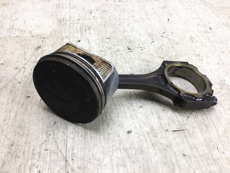 Поршень левый TOYOTA CAMRY 30 02-06 3.0 1MZ-FE 13301-0A020 Б/У