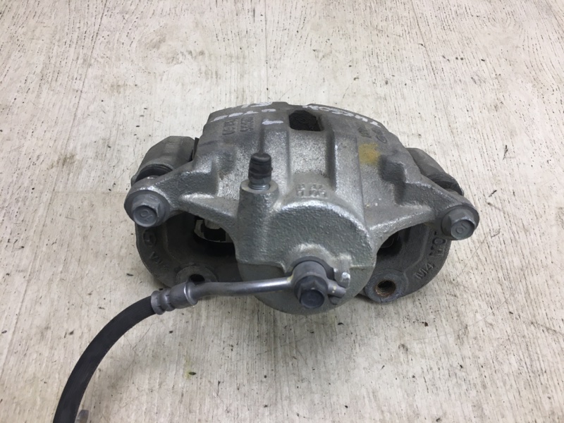 Суппорт тормозной передний левый TUCSON LM 09-15 2014 LM 2.0 G4KD Суппорт тормозной передний левый TUCSON LM 09-15 2014 LM 2.0 G4KD