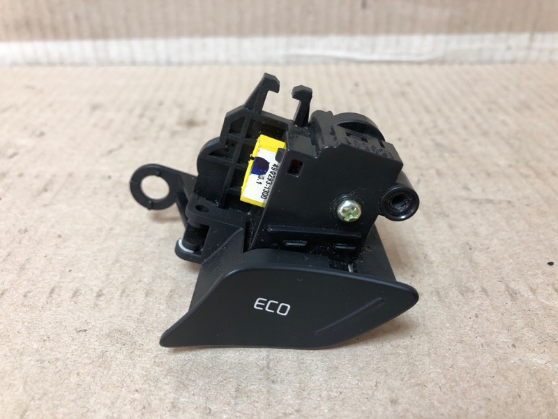 Кнопки на руль правые KIA OPTIMA TF 11-16 2015 Седан 2.4 G4KJ 96720-2T310CA Б/У