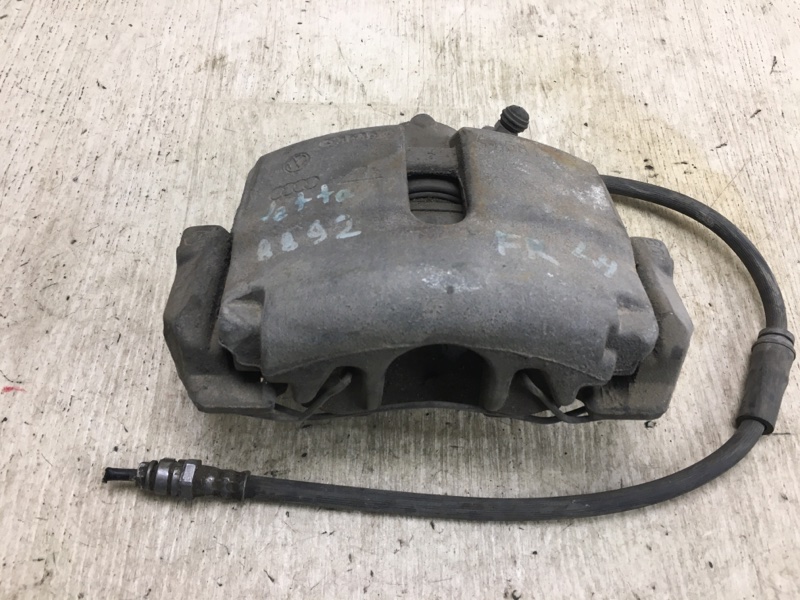 Суппорт тормозной передний левый JETTA USA 10-17 2013 162 2.5 CBUA