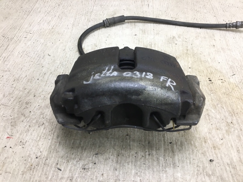 Суппорт тормозной передний правый JETTA USA 10-17 2013 162 1.8 CPRA