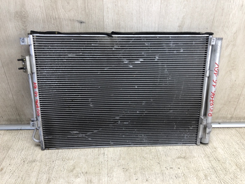 Радиатор кондиционера KIA RIO UB 2011-2017 2012 UB 1.6 G4FD 97606-2V000 Б/У