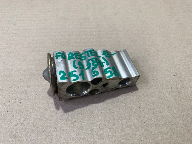 Клапан кондиционера FORESTER 12-19 2018 2.5