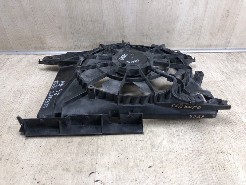 Вентилятор основного радиатора KIA SORENTO XM 09-14 XM 2.4 G4KE