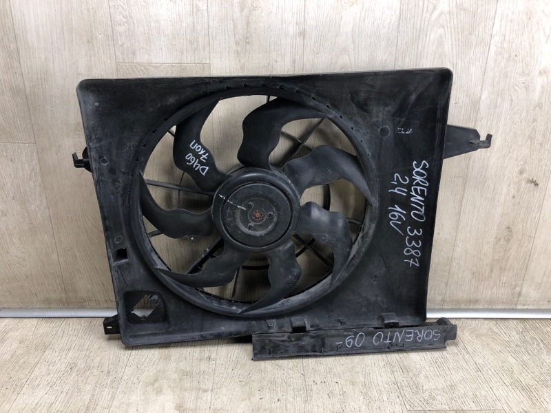 Вентилятор основного радиатора SORENTO XM 09-14 2009 XM 2.4 G4KE