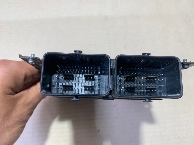 Блок электронный SUBARU FORESTER 12-19 2.5