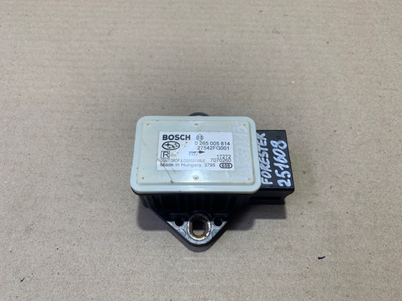 Запчасть датчик esp SUBARU FORESTER 12-19 2018 2.5 27542FG001 Б/У Датчик ESP SUBARU FORESTER 12-19 2018 2.5 27542FG001 Б/У
