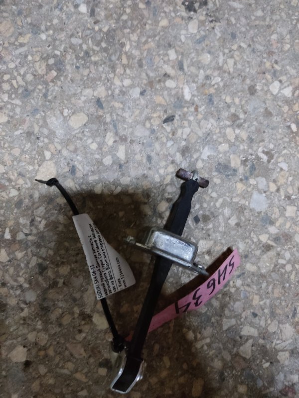 Ограничитель двери задний правый SX4 06-13