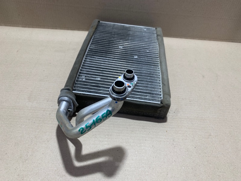 Испаритель кондиционера SUBARU FORESTER 12-19 2.5