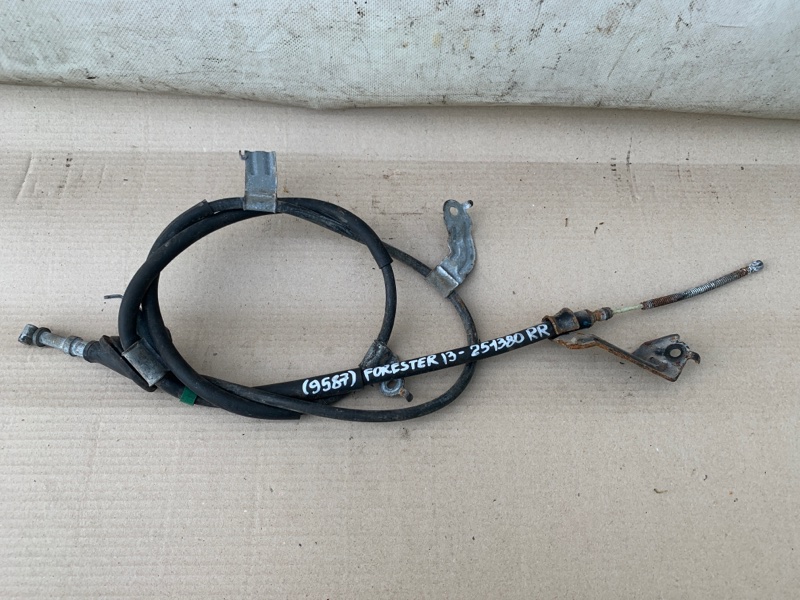 Трос стояночного тормоза правый SUBARU FORESTER 12-19 2018 2.5 26051SG000 Б/У
