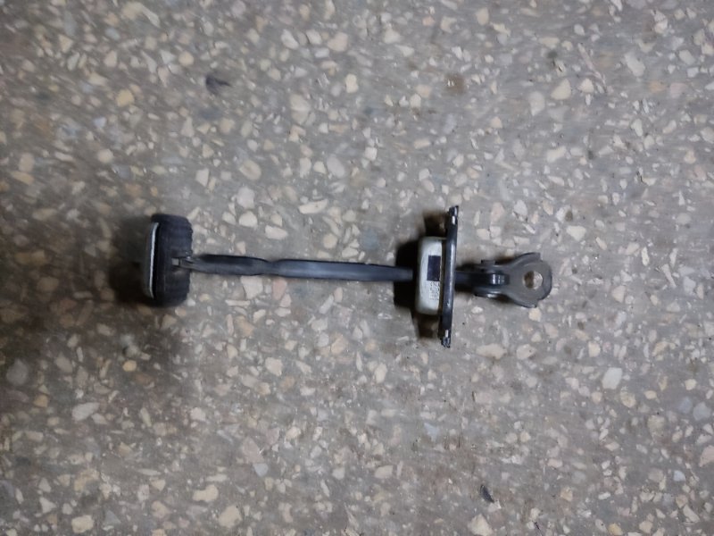 Ограничитель двери задний правый HONDA ACCORD CU8 / TSX 08-14 72840-SEA-E01 Б/У