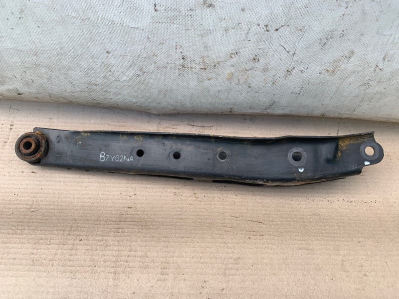 Рычаг задней подвески поперечный нижний SUBARU FORESTER 12-19 2.5