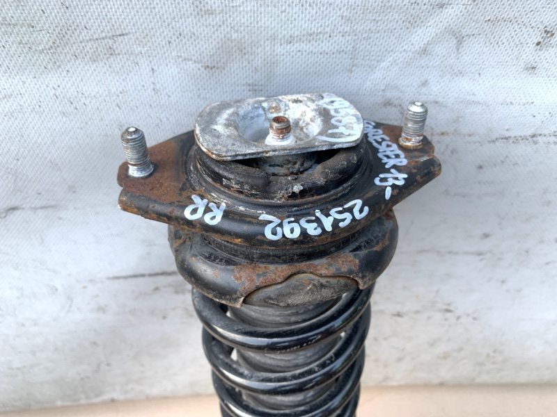 Амортизатор задний SUBARU FORESTER 12-19 2.5 Амортизатор задний SUBARU FORESTER 12-19 2.5