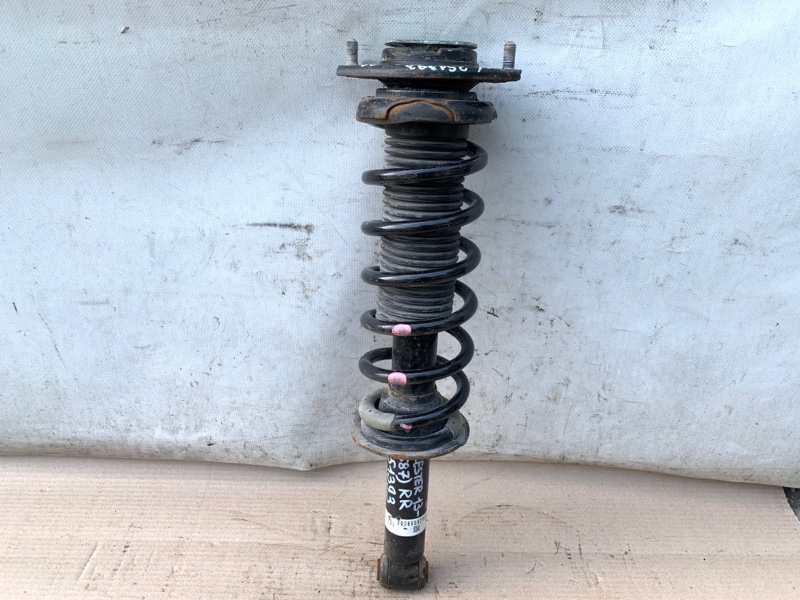 Амортизатор задний SUBARU FORESTER 12-19 2018 2.5 20365SG200 Б/У