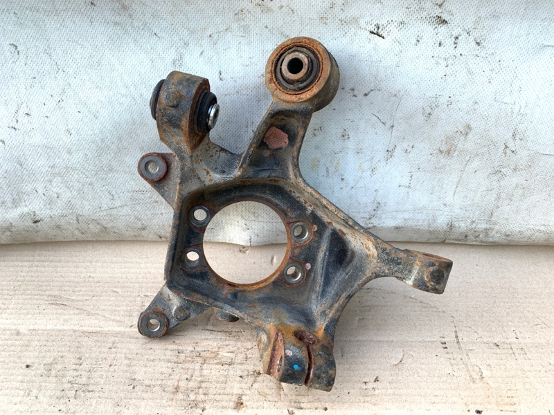 Цапфа правая FORESTER 12-19 2018 2.5