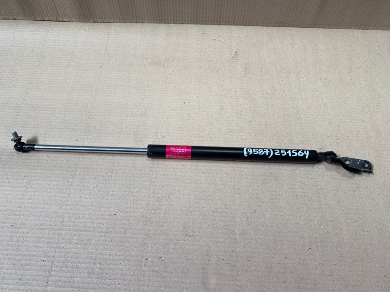 Амортизатор крышки багажника левый FORESTER 12-19 2018 2.5