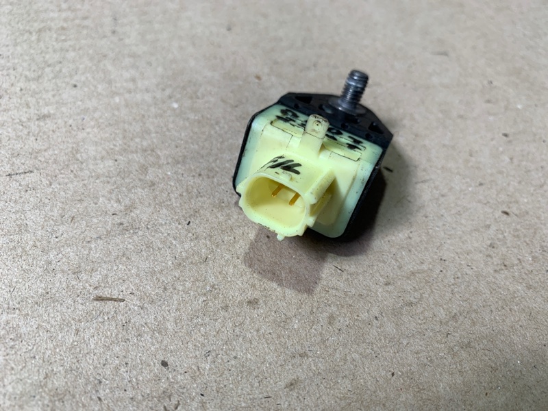 Датчик удара передний левый SUBARU FORESTER 12-19 2.5