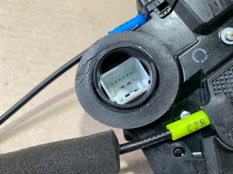 Замок двери задний левый FORESTER 12-19 2018 2.5