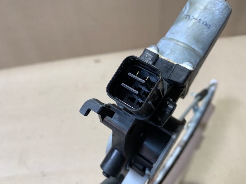 Стеклоподъемник задний левый FORESTER 12-19 2018 2.5