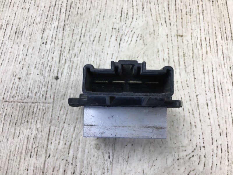 Резистор печки LEXUS RX300/330/350/400 03-09