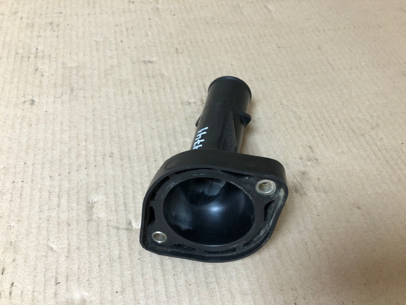 Крышка термостата CAMRY 30 02-06 2005 2.4 2AZFE Крышка термостата CAMRY 30 02-06 2005 2.4 2AZFE