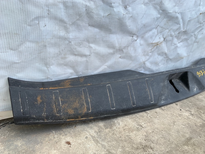 Накладка на порог багажника SUBARU FORESTER 12-19 2.5