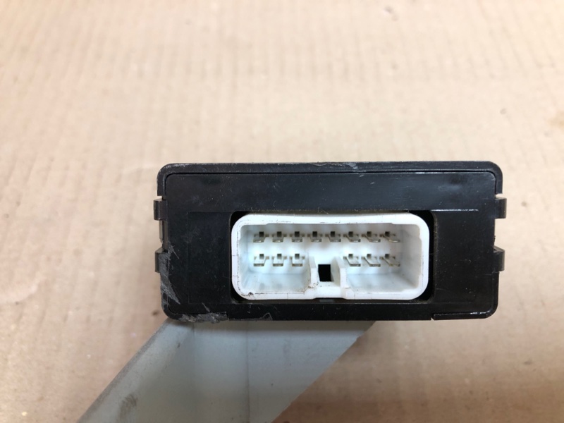 Блок электронный TOYOTA CAMRY 30 02-06 2.4 2AZFE Блок электронный TOYOTA CAMRY 30 02-06 2.4 2AZFE