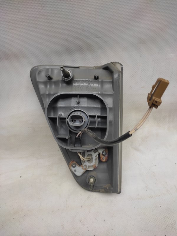 Фонарь заднего хода задний правый MURANO Z50 02-07