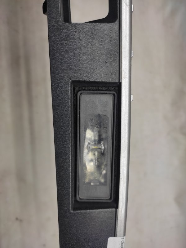 Панель подсветки номера задний INFINITI QX30 16-20 Внедорожник 2.0 20PET Панель подсветки номера задний INFINITI QX30 16-20 Внедорожник 2.0 20PET