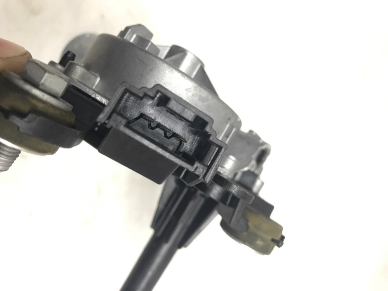 Моторчик стеклоочистителя задний QX30 16-20 2017 Внедорожник 2.0 20PET Моторчик стеклоочистителя задний QX30 16-20 2017 Внедорожник 2.0 20PET