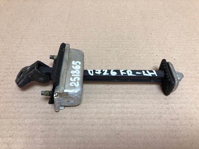 Ограничитель двери передний левый HONDA ACCORD USA 03-07 2007 UC1 J30A 72380-SDA-A01 Б/У