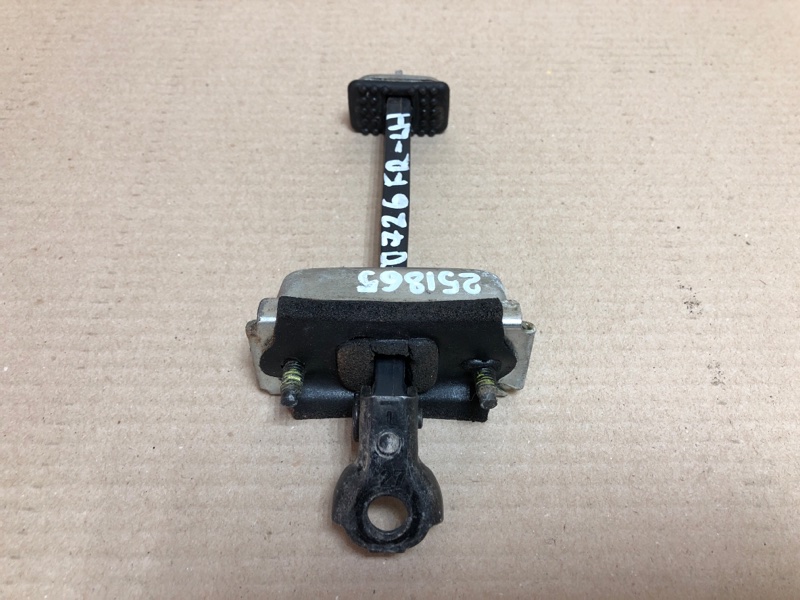 Ограничитель двери передний левый ACCORD USA 03-07 2007 UC1 J30A