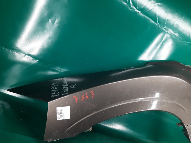 Крыло переднее левое MITSUBISHI ENDEAVOR 03-11 Внедорожник 3.8