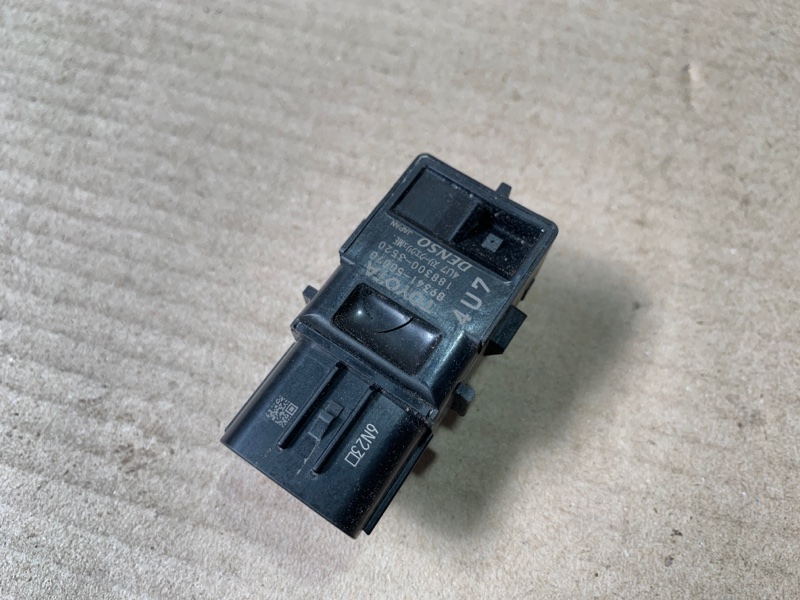 Датчик парктроника передний LEXUS LS460 06-12 USF40 4.6