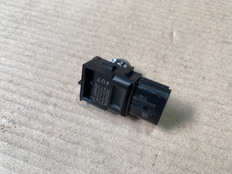 Датчик парктроника передний LEXUS LS460 06-12 USF40 4.6