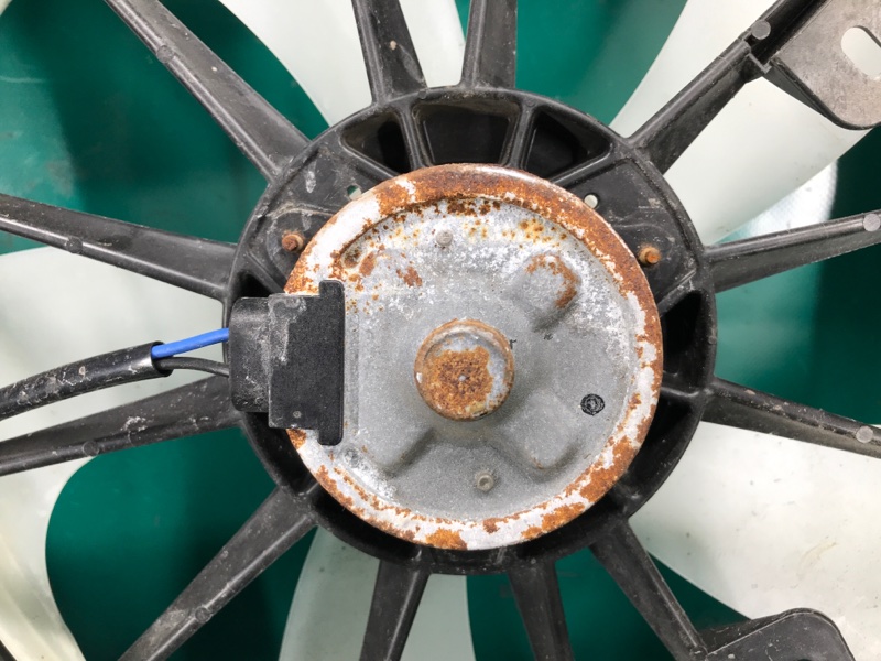 Диффузор вентилятора основного радиатора LS460 06-12 2011 USF40 4.6