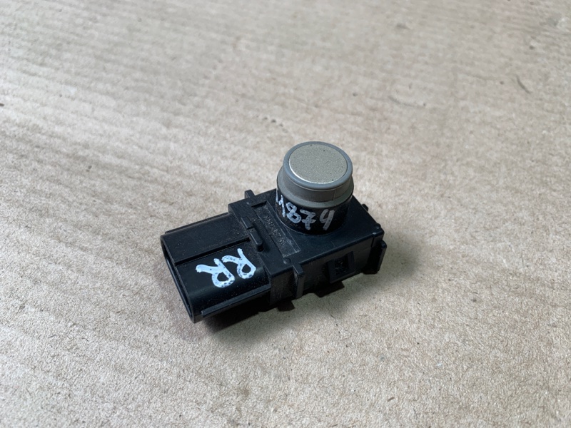 Запчасть датчик парктроника задний LEXUS LS460 06-12 2011 USF40 4.6 89341-50060-E2 Б/У Датчик парктроника задний LEXUS LS460 06-12 2011 USF40 4.6 89341-50060-E2 Б/У
