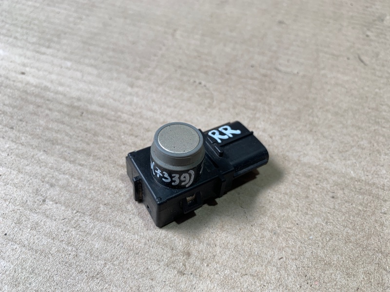 Датчик парктроника задний LS460 06-12 2011 USF40 4.6 Датчик парктроника задний LS460 06-12 2011 USF40 4.6