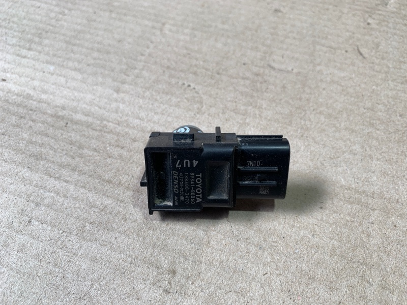 Датчик парктроника задний LEXUS LS460 06-12 USF40 4.6 Датчик парктроника задний LEXUS LS460 06-12 USF40 4.6