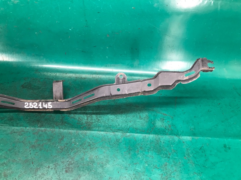 Кронштейн переднего бампера INFINITI M35/M45 04-10 Седан 3.5 VQ35DE Кронштейн переднего бампера INFINITI M35/M45 04-10 Седан 3.5 VQ35DE