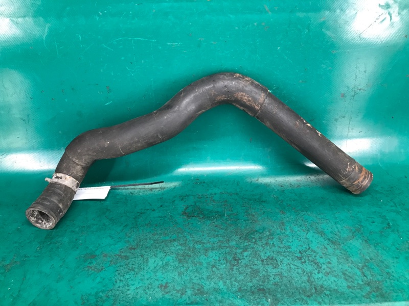 Патрубок системы охлаждения TRIBUTE 00-07 2001 Внедорожник 3.0