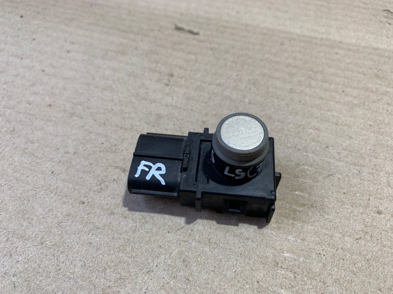 Датчик парктроника передний LS460 06-12 2011 USF40 4.6