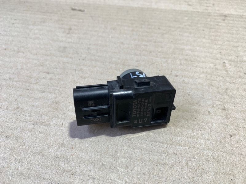 Датчик парктроника передний LEXUS LS460 06-12 USF40 4.6 Датчик парктроника передний LEXUS LS460 06-12 USF40 4.6