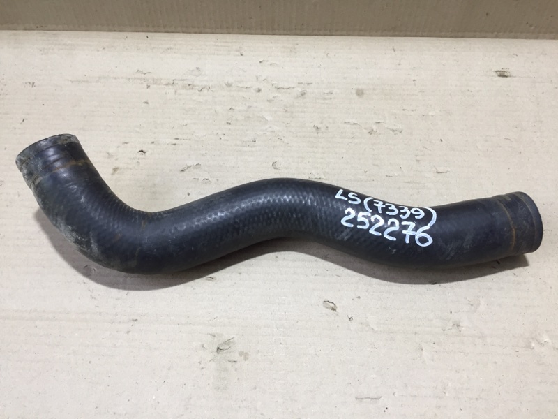 Патрубок системы охлаждения LEXUS LS460 06-12 2011 USF40 4.6 16572-38100 Б/У