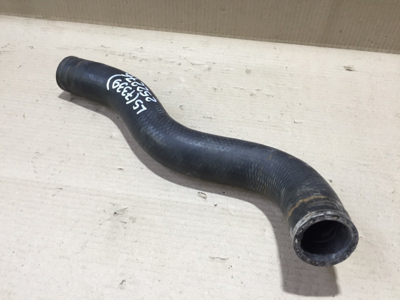 Патрубок системы охлаждения LEXUS LS460 06-12 USF40 4.6