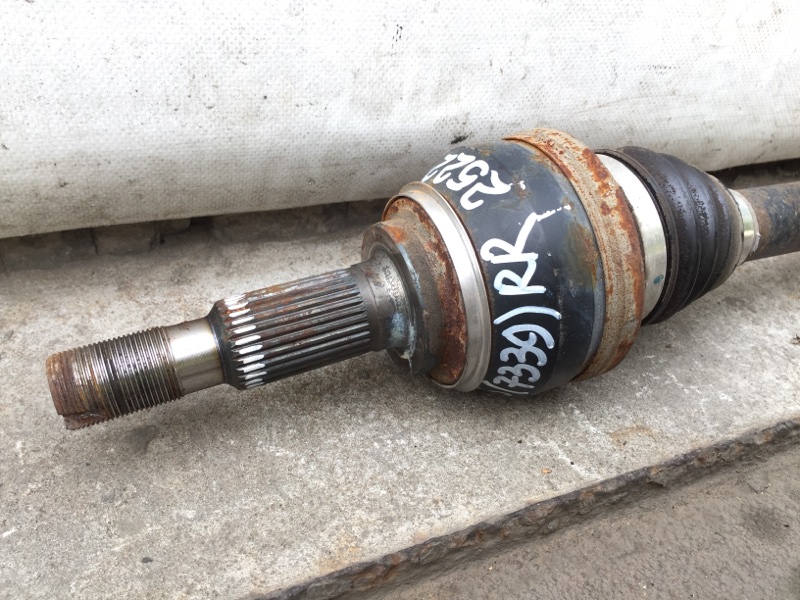 Привод задний правый LEXUS LS460 06-12 USF40 4.6