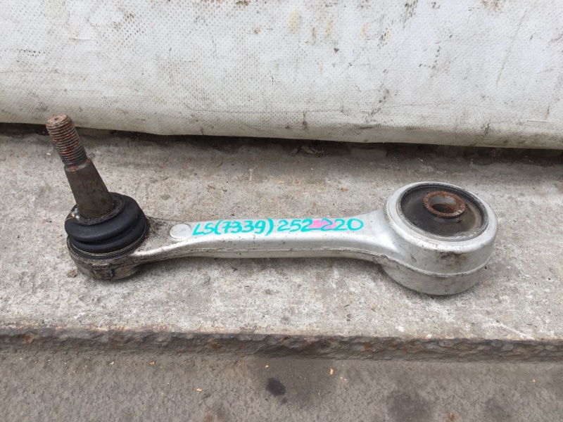 Рычаг задней подвески поперечный верхний передний LS460 06-12 2011 USF40 4.6